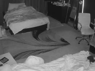 voyeurcam-baileybase-room