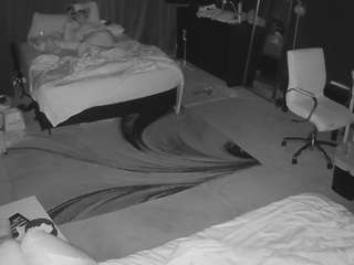 voyeurcam-baileybase-room webcam