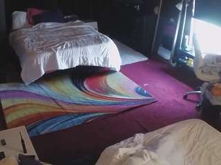 voyeurcam-baileybase-room