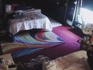 voyeurcam-baileybase-room