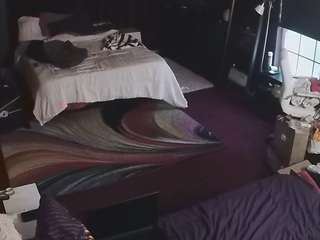 voyeurcam-baileybase-room