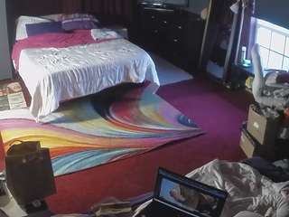 voyeurcam-baileybase-room