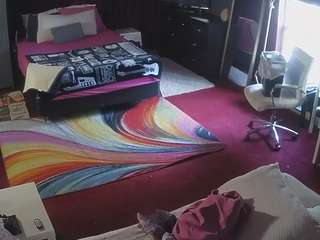 voyeurcam-baileybase-room