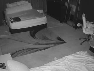 voyeurcam-baileybase-room