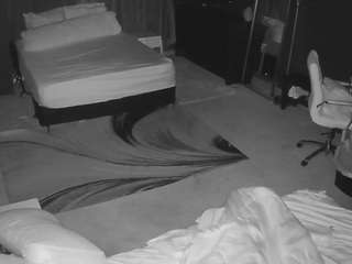 voyeurcam-baileybase-room camsoda