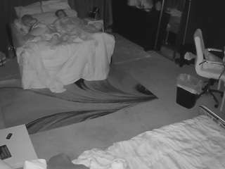 voyeurcam-baileybase-room