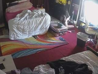 voyeurcam-baileybase-room