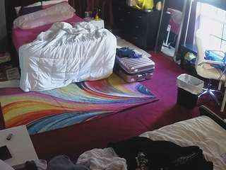 voyeurcam-baileybase-room