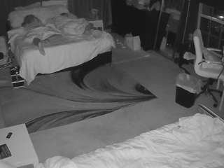 voyeurcam-baileybase-room