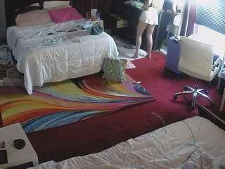 voyeurcam-baileybase-room camsoda