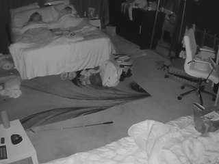 voyeurcam-baileybase-room