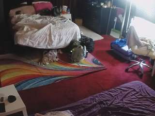 voyeurcam-baileybase-room