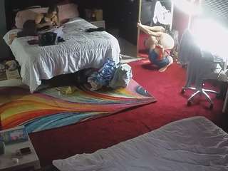 voyeurcam-baileybase-room