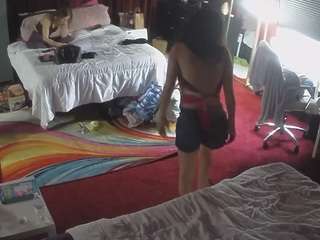 voyeurcam-baileybase-room