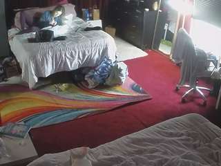 voyeurcam-baileybase-room