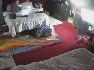 voyeurcam-baileybase-room