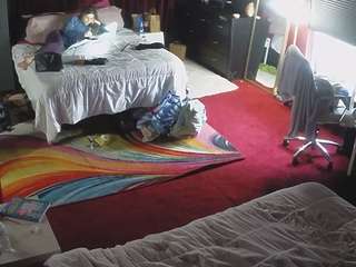 voyeurcam-baileybase-room