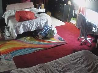 voyeurcam-baileybase-room