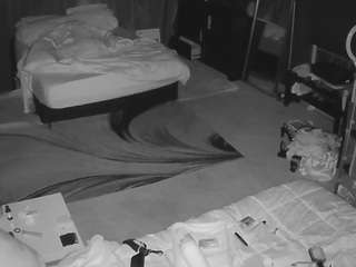 voyeurcam-baileybase-room