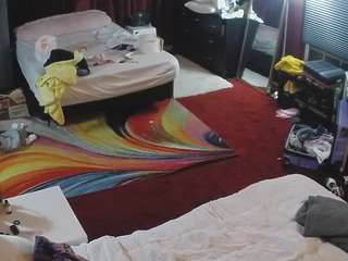 voyeurcam-baileybase-room