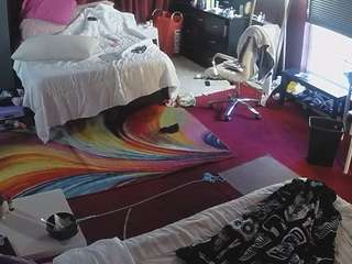 voyeurcam-baileybase-room