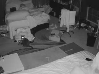 voyeurcam-baileybase-room - Live HD Webcam