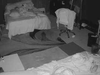 voyeurcam-baileybase-room webcam