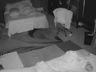 voyeurcam-baileybase-room webcam
