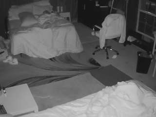 voyeurcam-baileybase-room