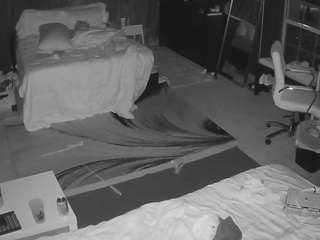 voyeurcam-baileybase-room