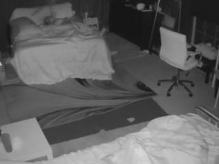 voyeurcam-baileybase-room