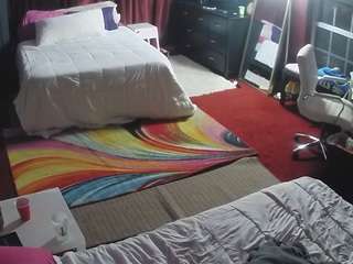 voyeurcam-baileybase-room