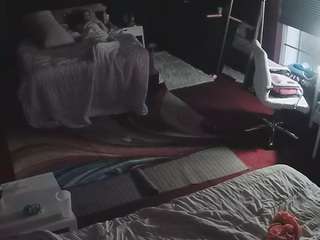 voyeurcam-baileybase-room