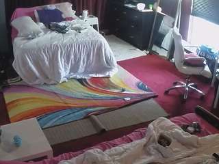 voyeurcam-baileybase-room