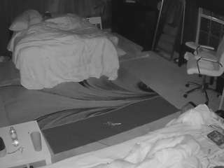 voyeurcam-baileybase-room webcam