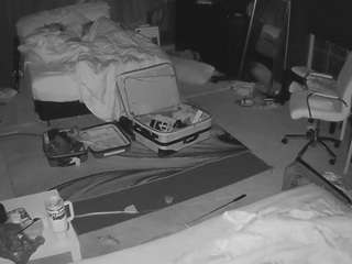 voyeurcam-baileybase-room