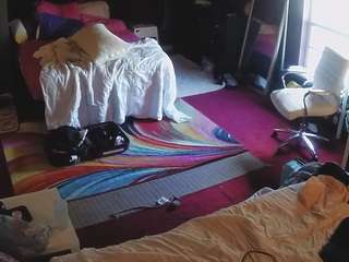 यह मॉडल अभी लाइव है. voyeurcam-baileybase-room