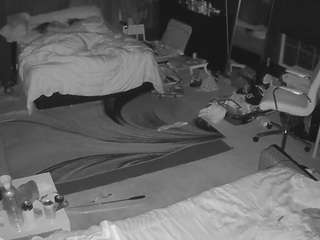 voyeurcam-baileybase-room webcam