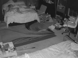 voyeurcam-baileybase-room webcam
