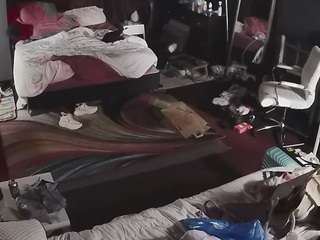 voyeurcam-baileybase-room