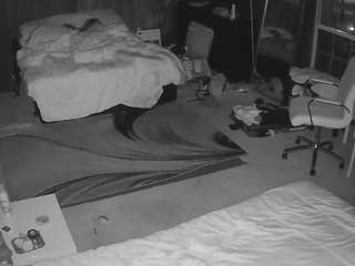 voyeurcam-baileybase-room
