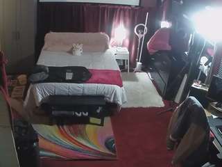 voyeurcam-baileybase-room