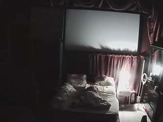 voyeurcam-baileybase-room