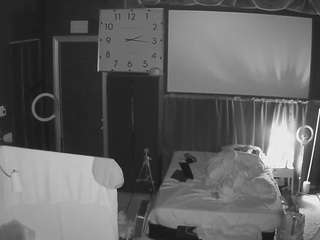 voyeurcam-baileybase-room camsoda