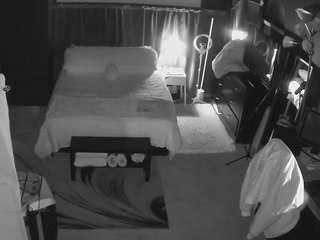 voyeurcam-baileybase-room camsoda