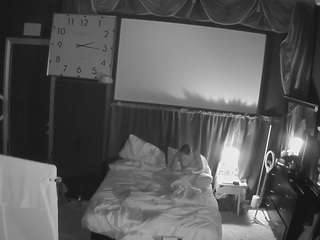 voyeurcam-baileybase-room