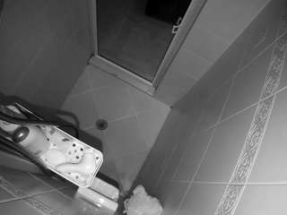 voyeurcam-baileybase-shower Adult Live Webcams camsoda
