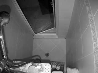 Strpcht camsoda voyeurcam-baileybase-shower