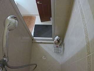 voyeurcam-baileybase-shower
