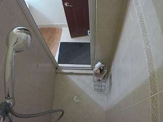 voyeurcam-baileybase-shower Live Webcam on CamSoda